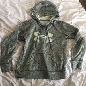 Under armor sweatshirt/ hoodie